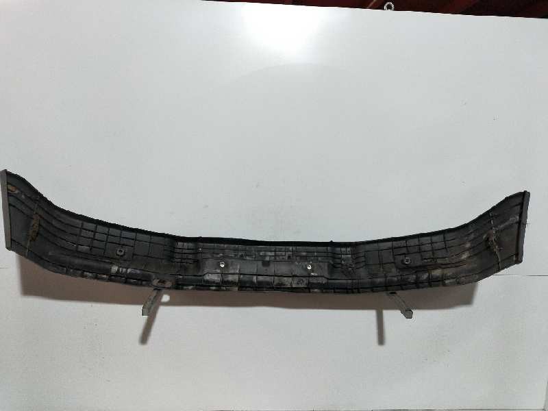 Recambio de paragolpes delantero para ford transit, caja cerr. largo 95 ft 100 2.5 express-line referencia OEM IAM   