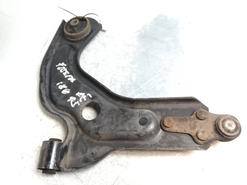 Recambio de brazo suspension inferior delantero derecho para ford fiesta berlina 1.8 diesel cat referencia OEM IAM   