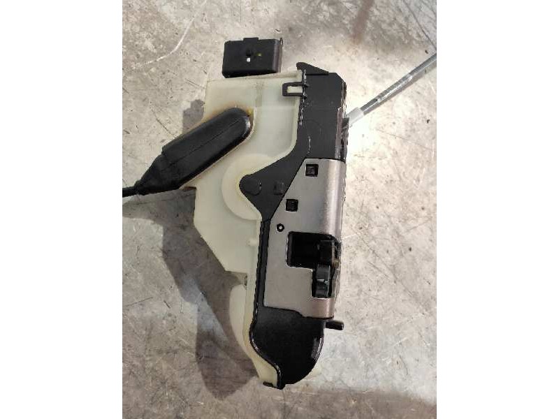 Recambio de motor cierre centralizado delantero izquierdo para citroen c4 lim. feel edition referencia OEM IAM 9685351380  