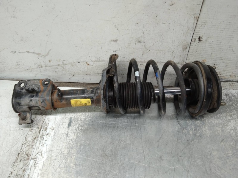 Recambio de amortiguador delantero derecho para chevrolet evanda cdx referencia OEM IAM 96491670 7451069 