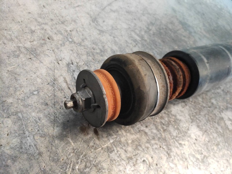 Recambio de amortiguador trasero derecho para bmw serie 3 coupe (e92) 320d referencia OEM IAM 33526780077  