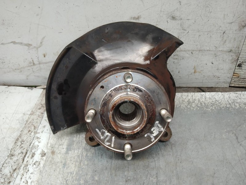 Recambio de mangueta delantera izquierda para chevrolet evanda cdx referencia OEM IAM   