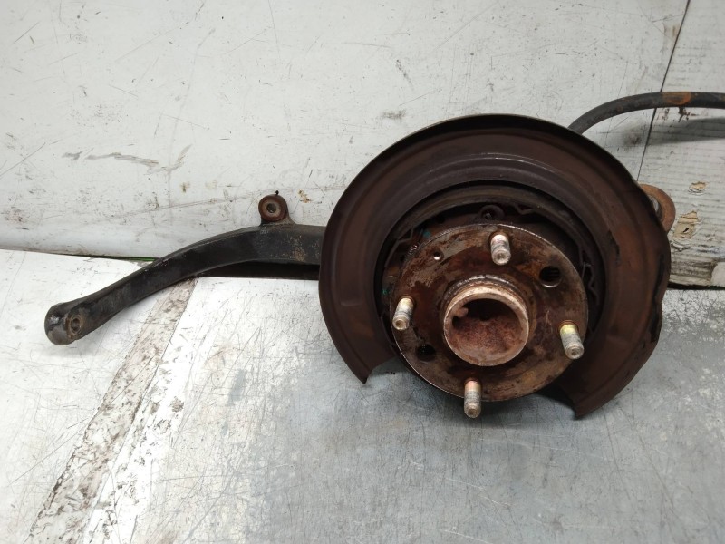 Recambio de mangueta trasera derecha para chevrolet evanda cdx referencia OEM IAM   