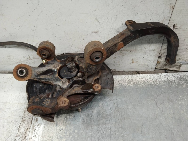 Recambio de mangueta trasera derecha para chevrolet evanda cdx referencia OEM IAM   