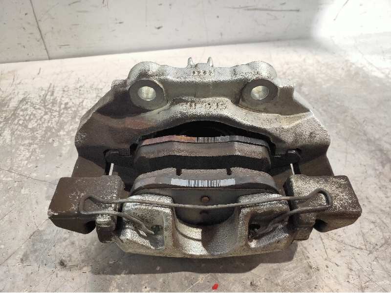 Recambio de pinza freno delantera derecha para citroen c4 lim. feel edition referencia OEM IAM 11360108283 9677343080 