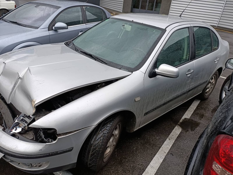seat toledo (1m2) del año 2000