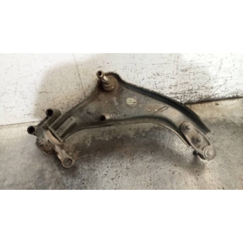 Recambio de brazo suspension inferior delantero izquierdo para mini mini (r56) cooper s referencia OEM IAM 677230105  