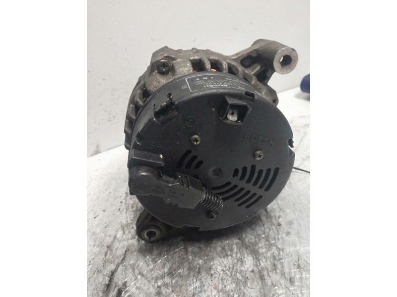 Recambio de alternador para volvo s40 berlina 1.8i referencia OEM IAM 0123315021  