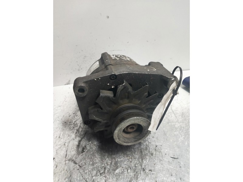 Recambio de alternador para volvo serie 740 berlina/familiar gl business familiar referencia OEM IAM 0120469786  