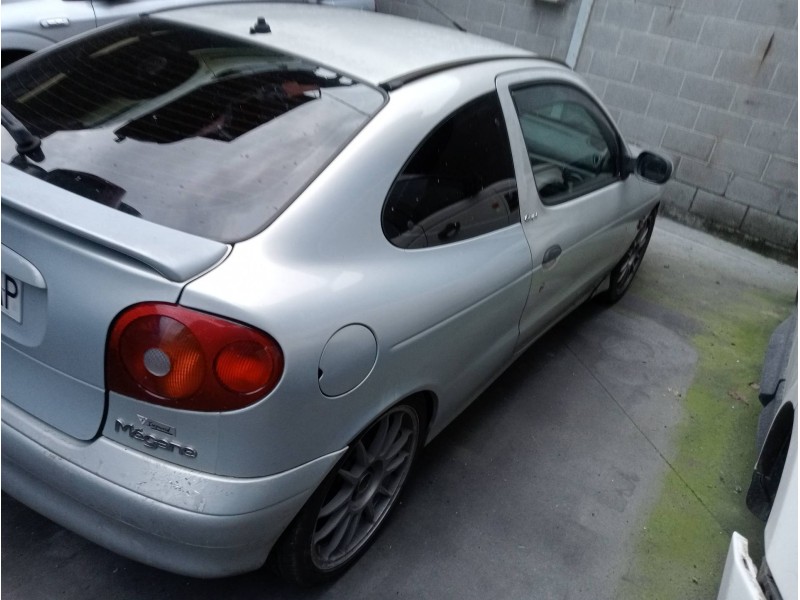 renault megane i coupe fase 2 (da..) del año 2000