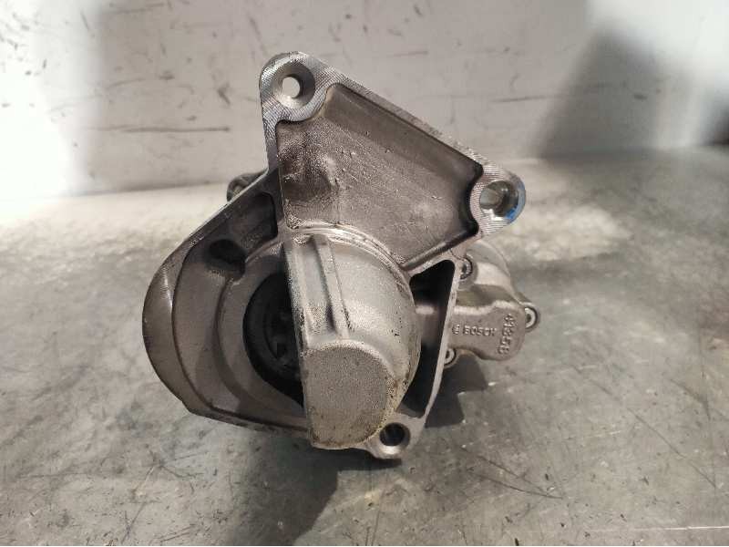 Recambio de motor arranque para citroen c4 lim. feel edition referencia OEM IAM 000117461 20151218 9675660680 STT03 BOSCH