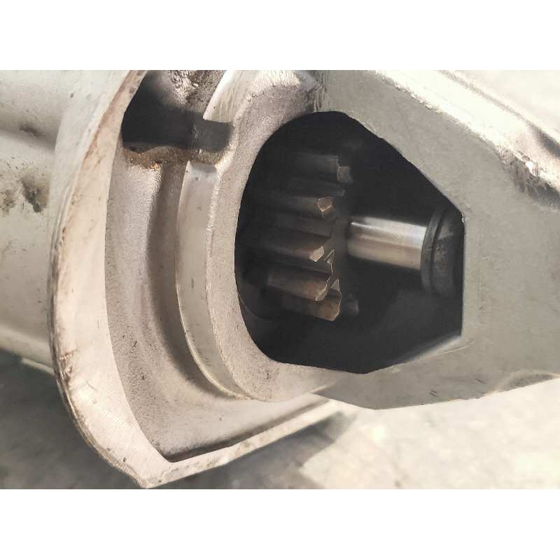 Recambio de motor arranque para citroen c4 lim. feel edition referencia OEM IAM 000117461 20151218 9675660680 STT03 BOSCH