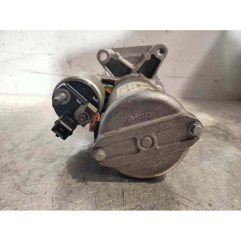 Recambio de motor arranque para citroen c4 lim. feel edition referencia OEM IAM 000117461 20151218 9675660680 STT03 BOSCH