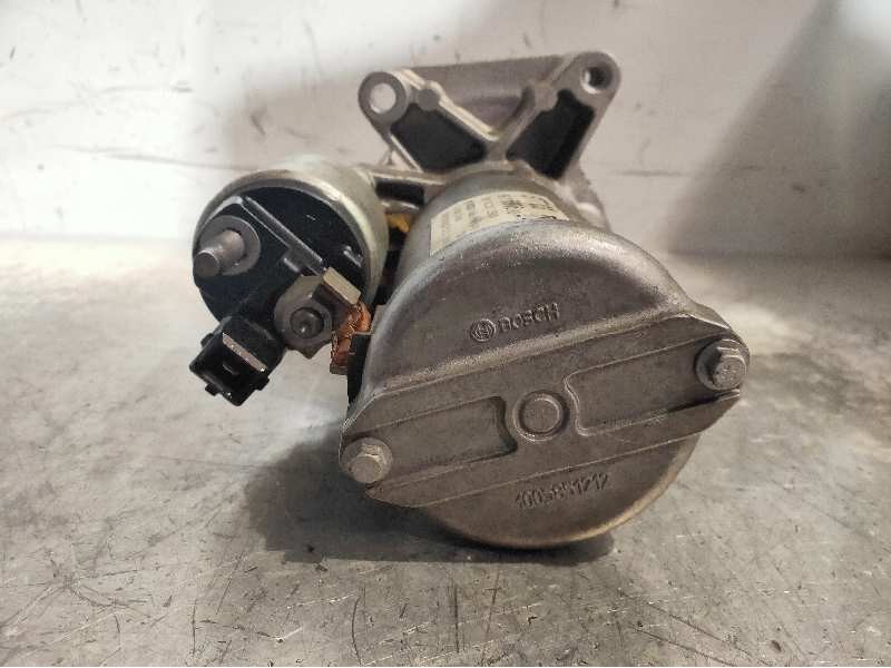 Recambio de motor arranque para citroen c4 lim. feel edition referencia OEM IAM 000117461 20151218 9675660680 STT03 BOSCH
