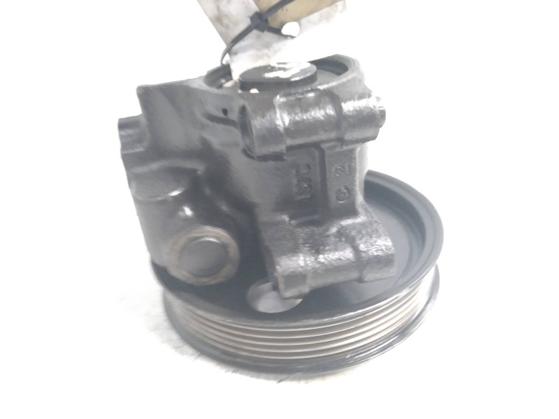 Recambio de bomba direccion para ford mondeo berlina (ge) ambiente referencia OEM IAM   