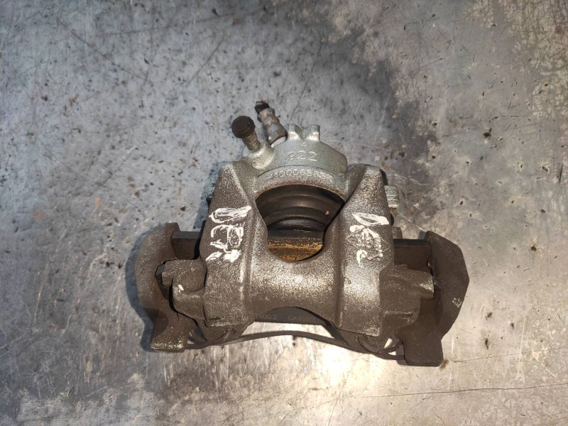 Recambio de pinza freno delantera derecha para dacia sandero ambiance referencia OEM IAM   