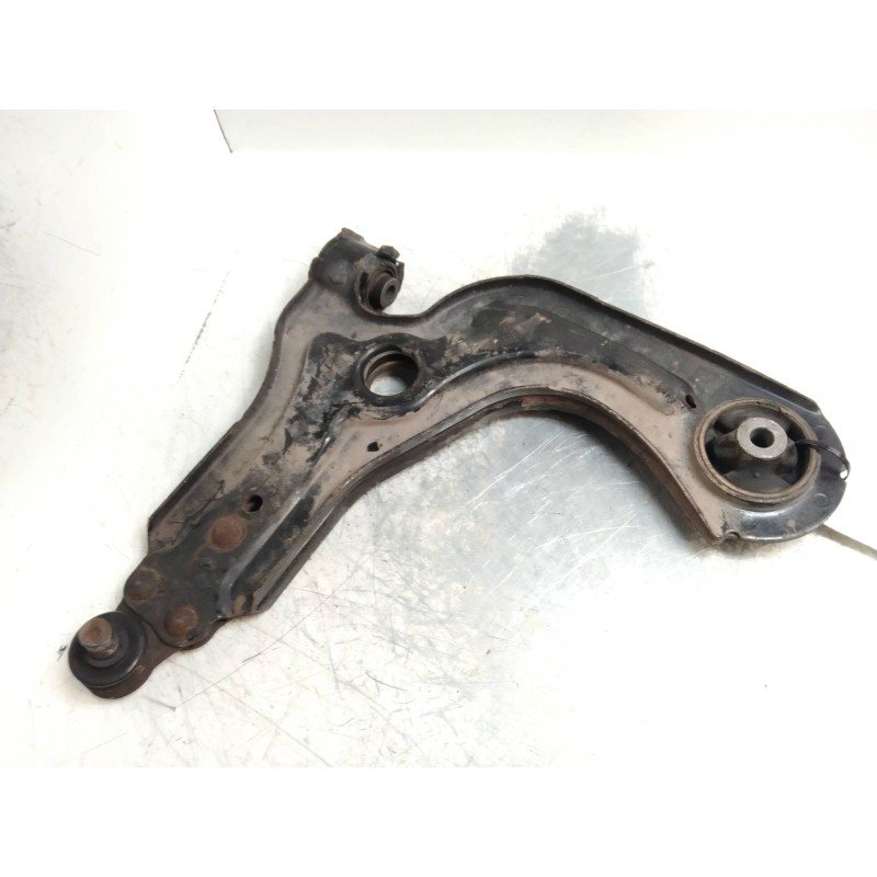 Recambio de brazo suspension inferior delantero izquierdo para ford fiesta berlina 1.3 cat (endura-e) referencia OEM IAM   