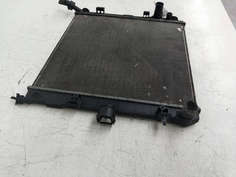 Recambio de radiador agua para peugeot 1007 sport referencia OEM IAM 1330W8  