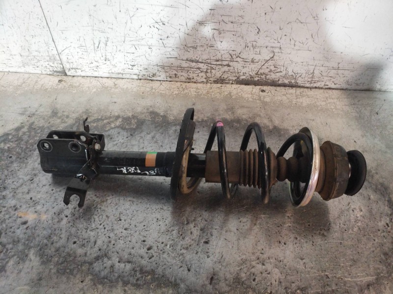 Recambio de amortiguador delantero izquierdo para dacia sandero ambiance referencia OEM IAM 543025522R 03081000627 