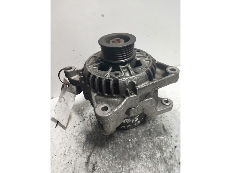 Recambio de alternador para volvo s40 berlina 1.6 referencia OEM IAM 0123315021  