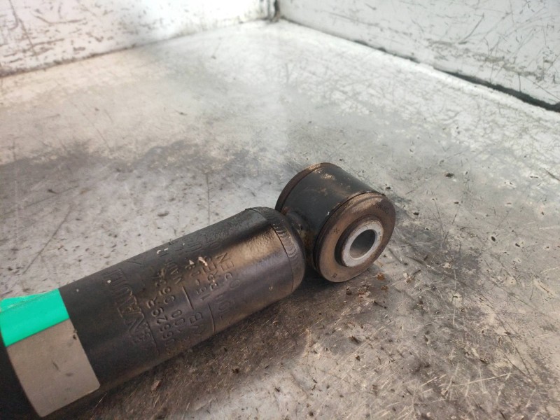 Recambio de amortiguador trasero derecho para dacia sandero ambiance referencia OEM IAM 562106629R 0308100063 
