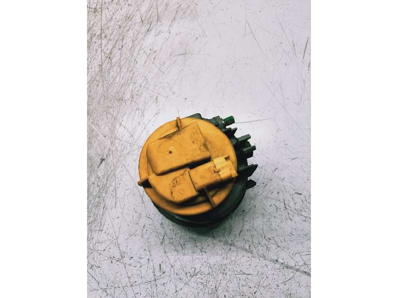 Recambio de faro antiniebla izquierdo para peugeot 1007 sport referencia OEM IAM 6208E1  