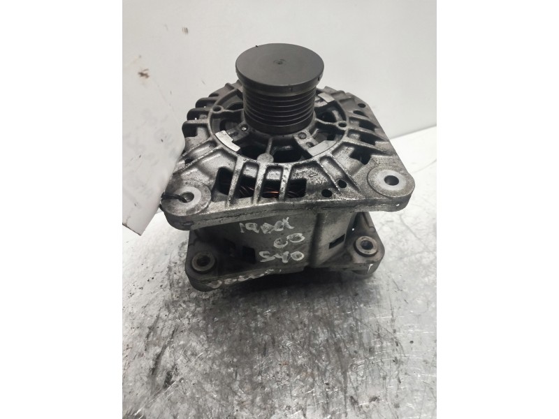 Recambio de alternador para volvo s40 berlina td referencia OEM IAM   