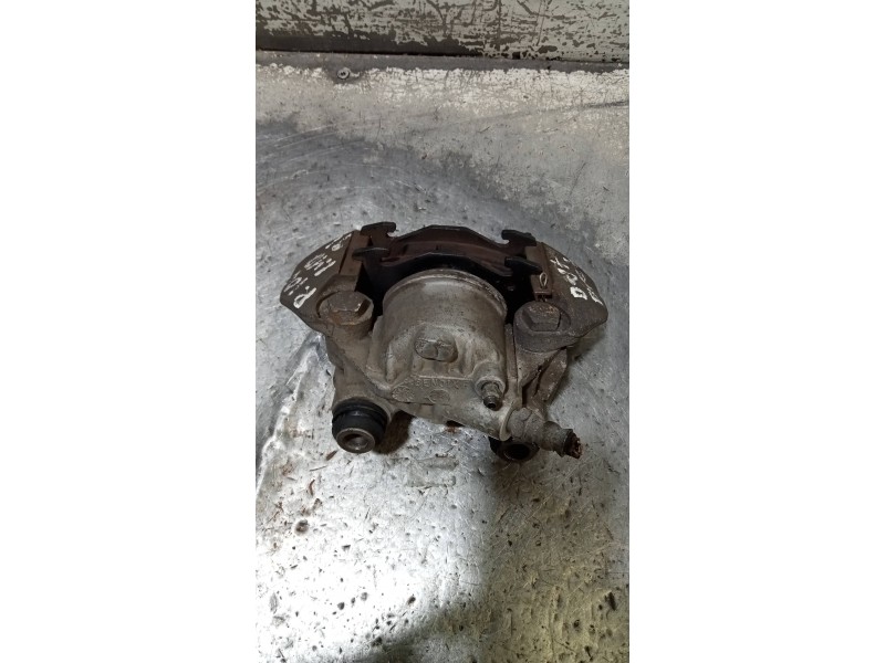 Recambio de pinza freno delantera derecha para peugeot 106 (s1) kid referencia OEM IAM   