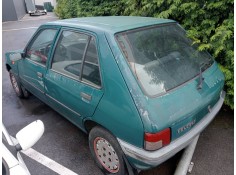 peugeot 205 berlina del año 1997 2
