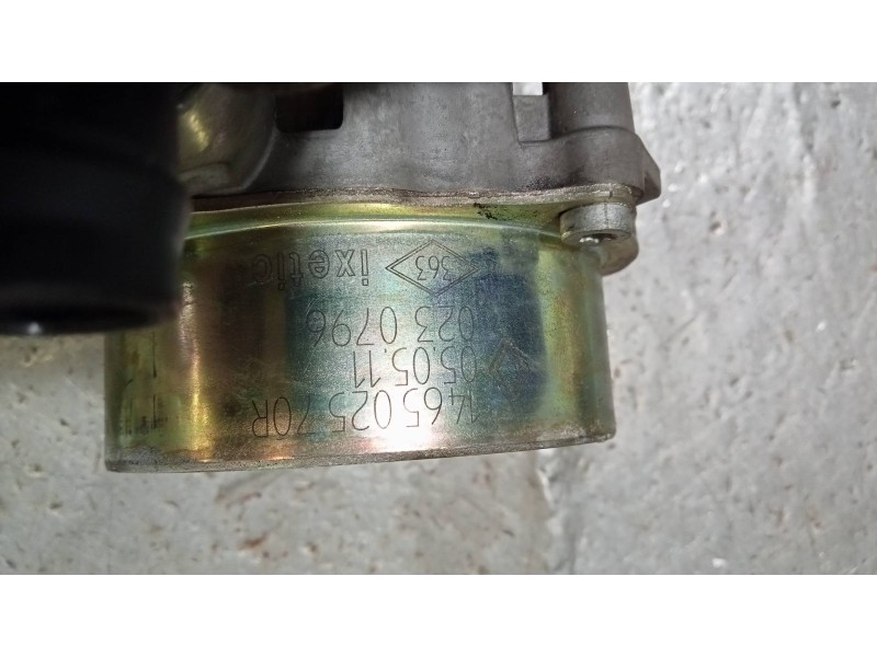 Recambio de depresor freno / bomba vacio para opel vivaro furgón/combi (07.2006 =>) combi 2.7t l1h1 referencia OEM IAM 146502570