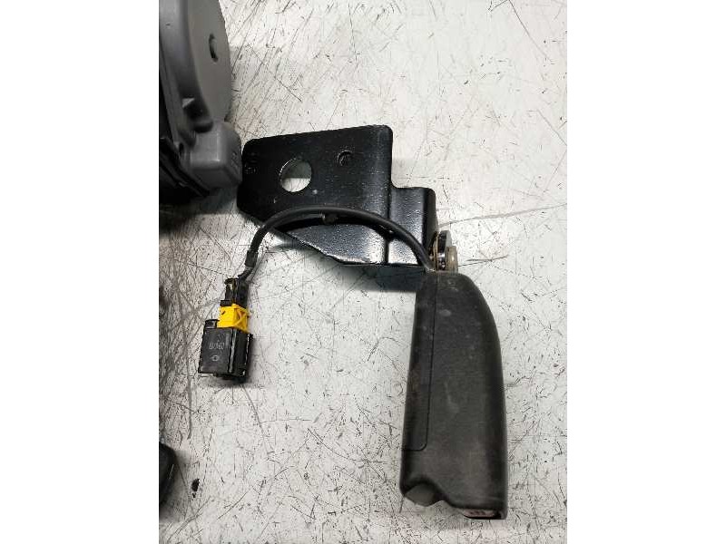 Recambio de juego cinturones trasero para citroen c4 lim. feel edition referencia OEM IAM   5P