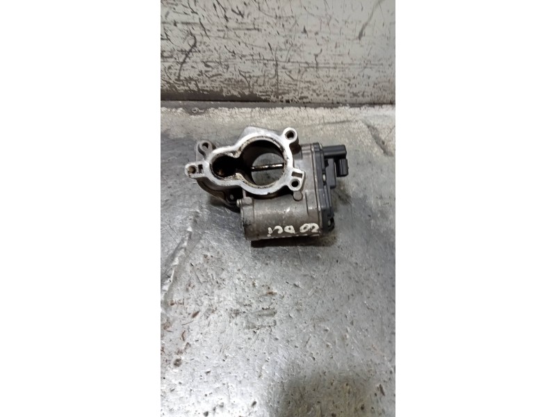 Recambio de valvula egr para opel vivaro furgón/combi (07.2006 =>) combi 2.7t l1h1 referencia OEM IAM H8200987088 A2053217899 82
