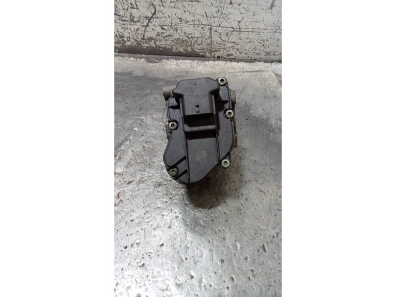 Recambio de valvula egr para opel vivaro furgón/combi (07.2006 =>) combi 2.7t l1h1 referencia OEM IAM H8200987088 A2053217899 82