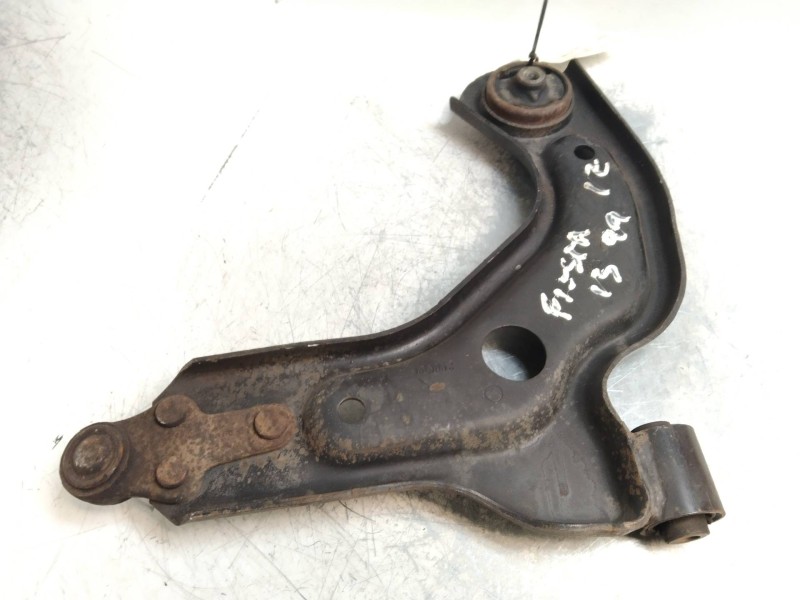 Recambio de brazo suspension inferior delantero izquierdo para ford fiesta berlina 1.3 cat (endura-e) referencia OEM IAM   