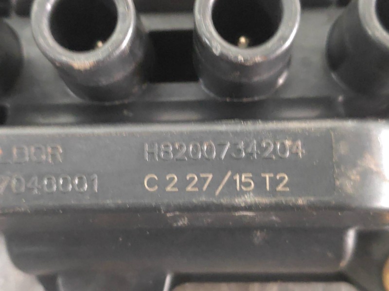 Recambio de bobina encendido para dacia sandero ambiance referencia OEM IAM 8200702693 H8200734204 