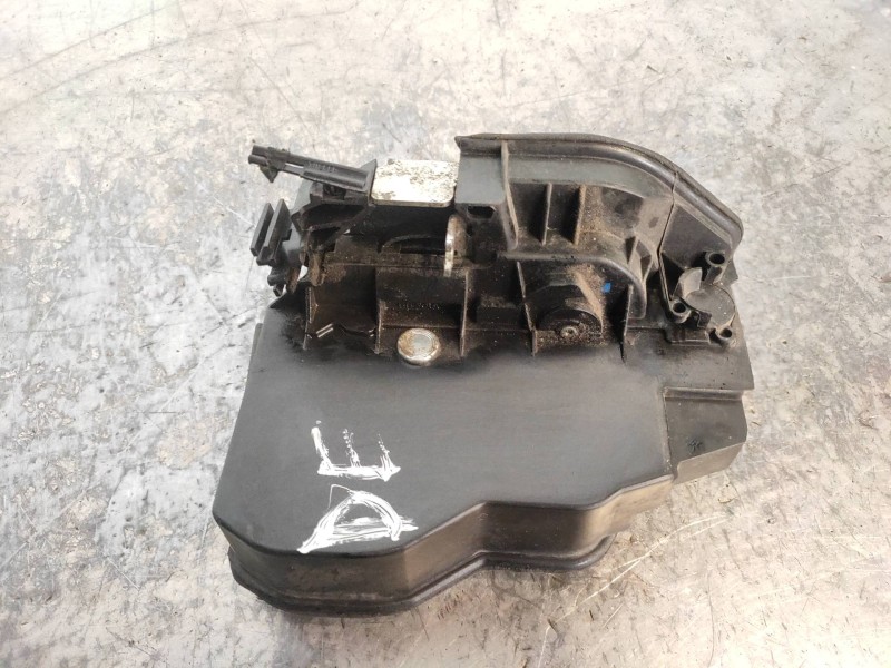 Recambio de motor cierre centralizado delantero derecho para bmw serie 3 coupe (e92) 320d referencia OEM IAM 7202146  