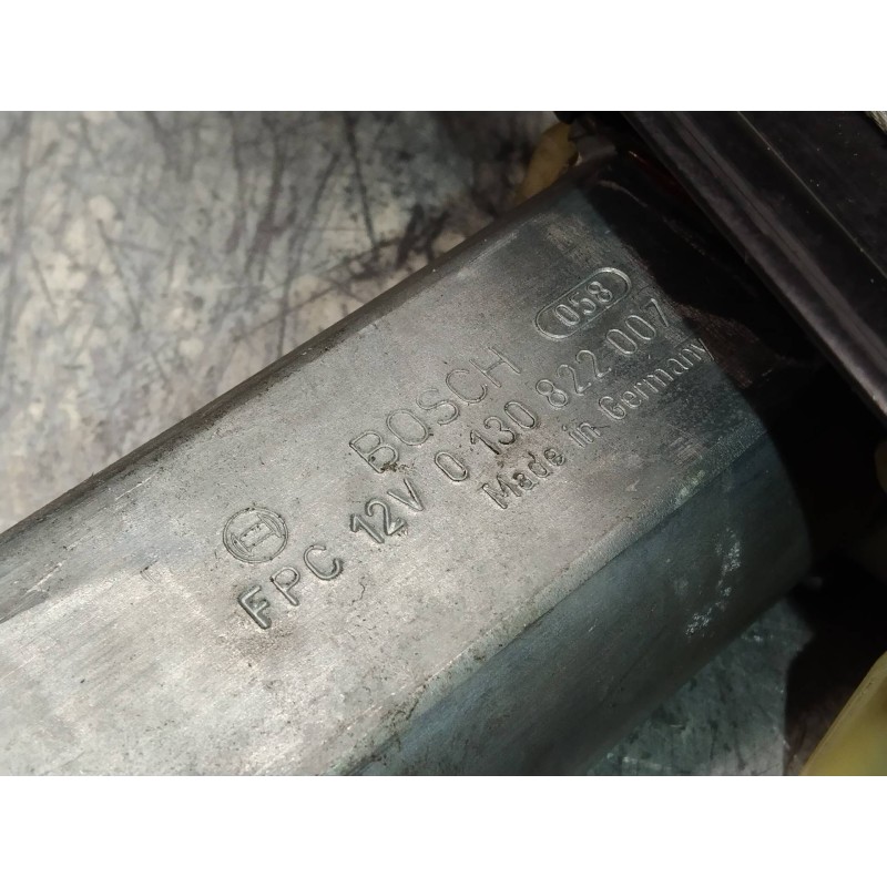 Recambio de elevalunas trasero derecho para mercedes clase c (w203) familiar 2.2 cdi cat referencia OEM IAM 0130822007  5P