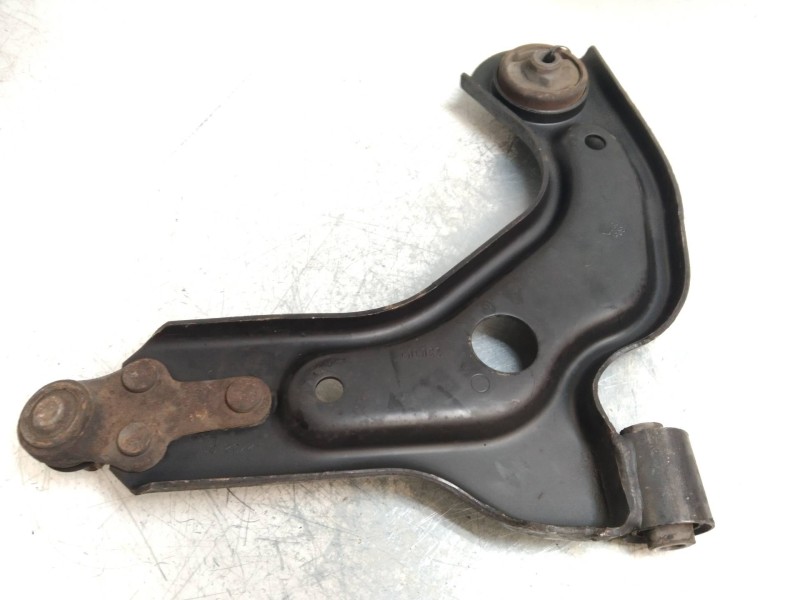 Recambio de brazo suspension inferior delantero izquierdo para ford fiesta berlina (dx) futura referencia OEM IAM   