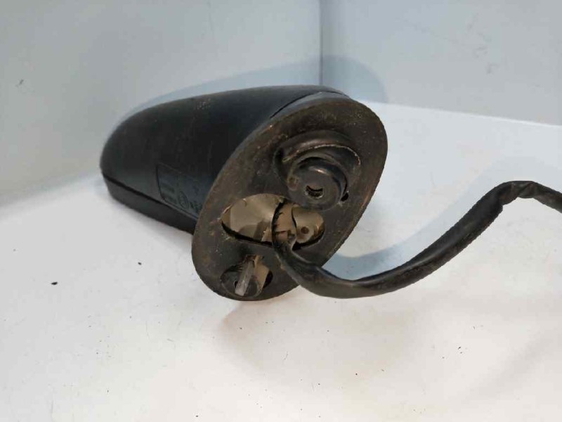 Recambio de retrovisor derecho para mitsubishi carisma berlina 5 (da0)1995) referencia OEM IAM   ELECTRICO