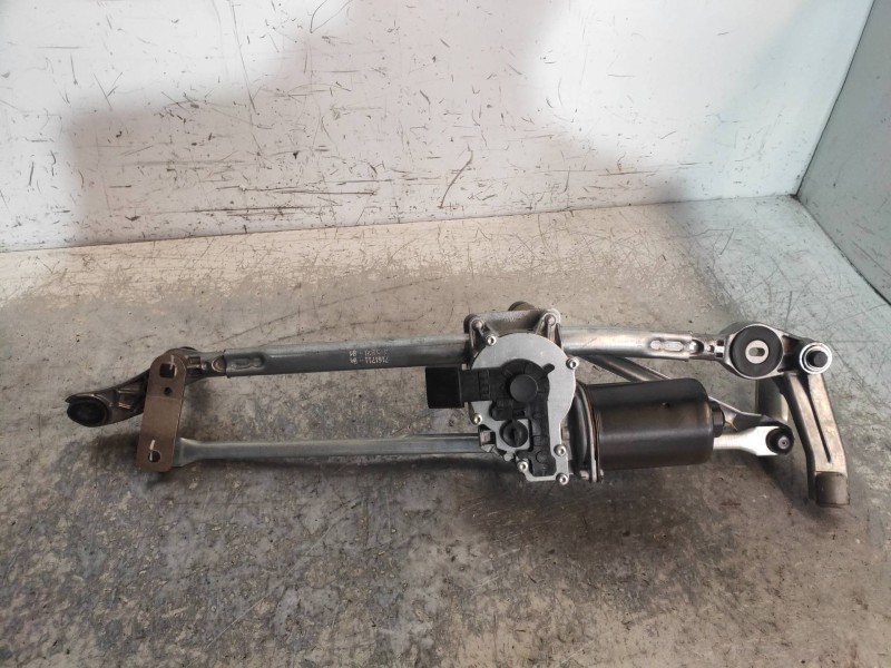 Recambio de motor limpia delantero para bmw serie 3 coupe (e92) 320d referencia OEM IAM 697826301 6148B 404959