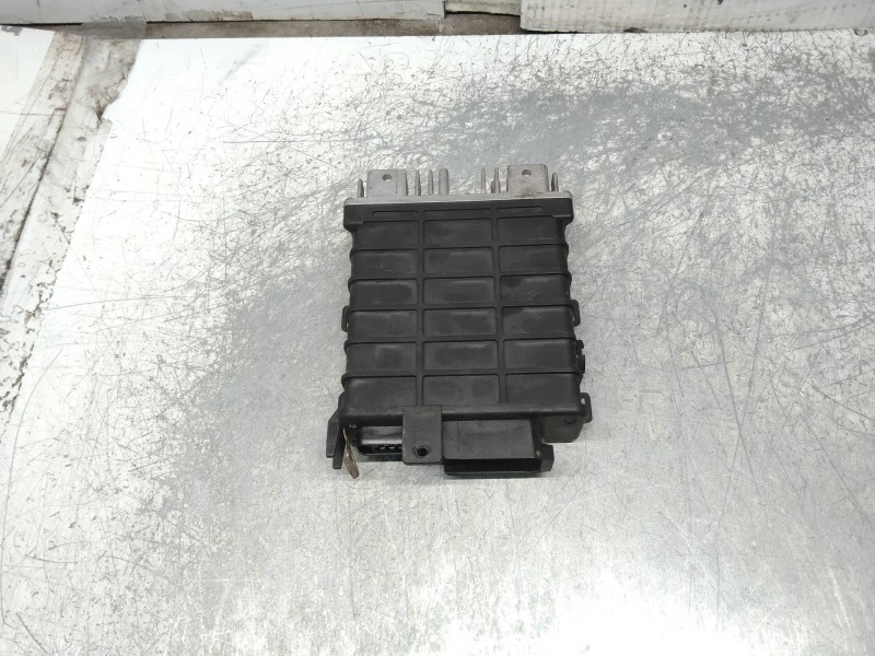 Recambio de centralita motor uce para volkswagen passat berlina (312) cl referencia OEM IAM 0280000701 855907403 