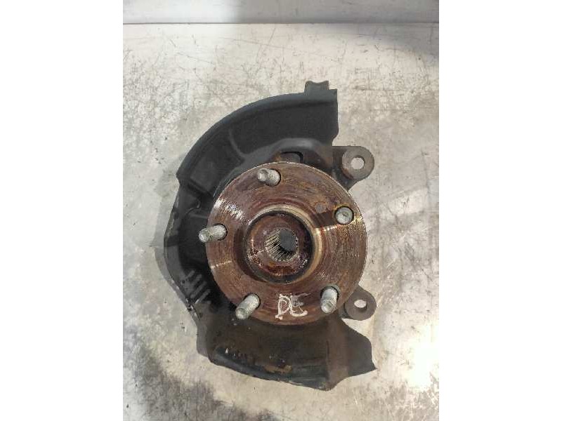 Recambio de mangueta delantera derecha para toyota auris active referencia OEM IAM   