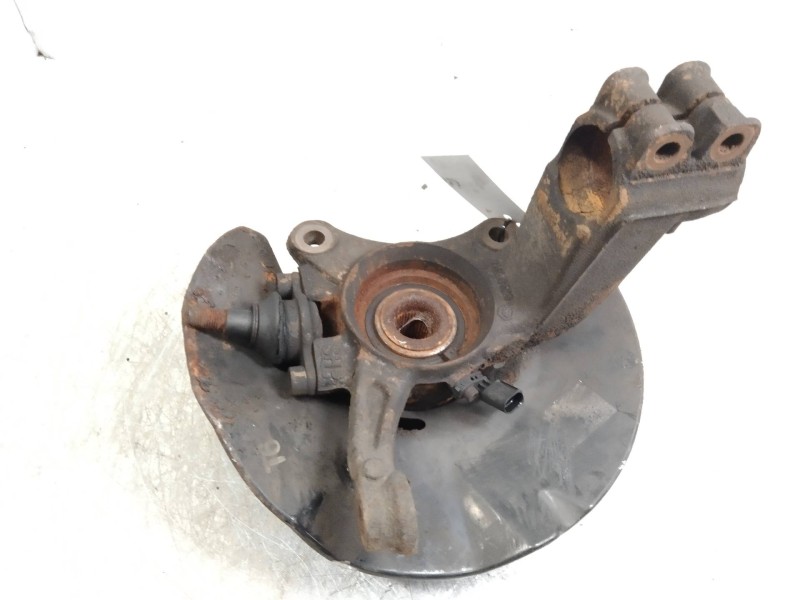 Recambio de mangueta delantera izquierda para volkswagen t5 transporter/furgoneta 2.5 tdi referencia OEM IAM   