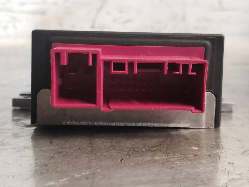 Recambio de modulo electronico para bmw serie 3 coupe (e92) 320d referencia OEM IAM 7209286 55892110 080942910