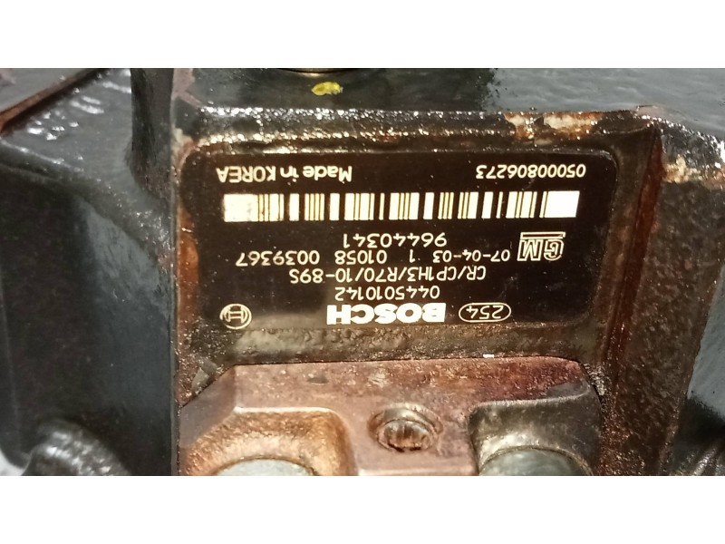 Recambio de bomba inyeccion para chevrolet nubira berlina 2.0 diesel cat referencia OEM IAM 0445010142 96440341 BOSCH