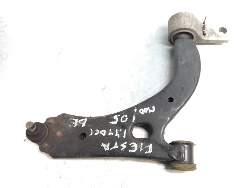 Recambio de brazo suspension inferior delantero derecho para ford fiesta (cbk) fun referencia OEM IAM   