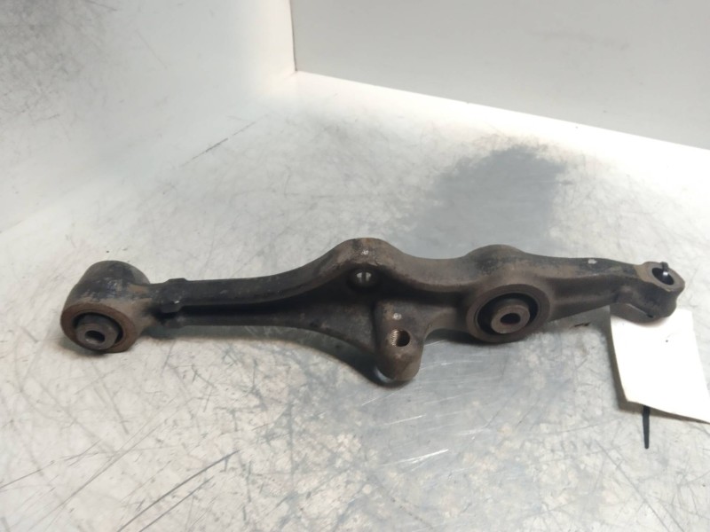 Recambio de brazo suspension inferior delantero derecho para honda accord berlina (cg7-9/ch1-7) 1.8 16v cat referencia OEM IAM  