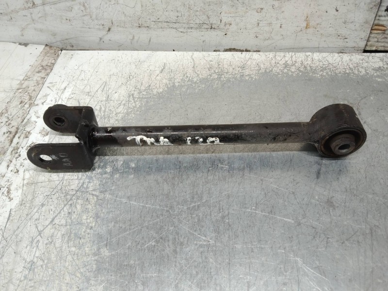 Recambio de brazo suspension superior trasero izquierdo para chevrolet evanda cdx referencia OEM IAM   