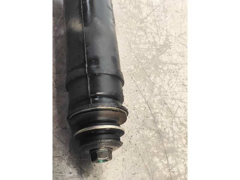 Recambio de amortiguador trasero izquierdo para toyota auris active referencia OEM IAM 4853002A00  