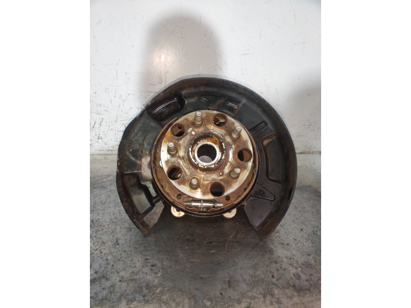 Recambio de mangueta trasera izquierda para lexus is200 (ds2/is2) 220d referencia OEM IAM   